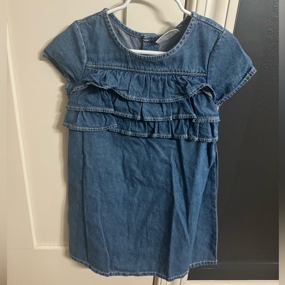 Hanna Andersson girls’ size 110 denim dress with ruffles